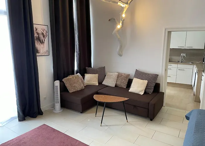 Schoenes Mitten In Der Stadt Iii Lägenhet *